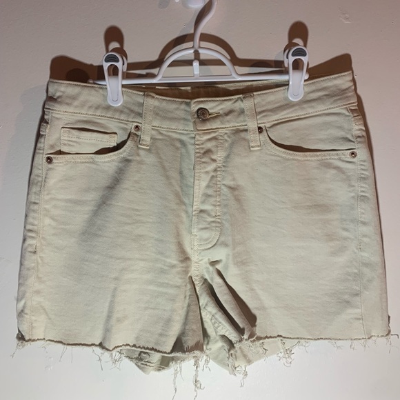 Women’s Old navy jean shorts - Picture 1 of 3